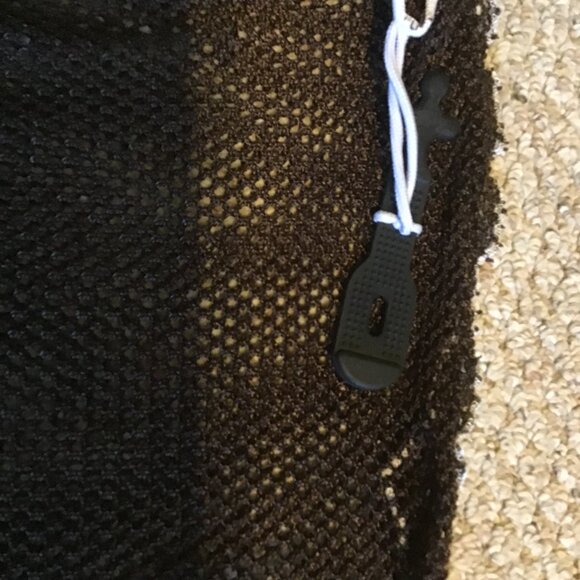 Lot of 4 Mesh Sports Bags - Mesh Laundry Bags - Sports Bags - Brown Color - Picture 7 of 9